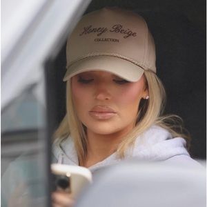 Isabel Clancy Honey Beige Snapback